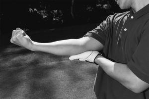 Golf pain elbow
