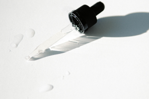 CBD oil drops pipette