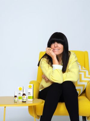 Claudia Winkleman Cannaray CBD Oil Bright Days