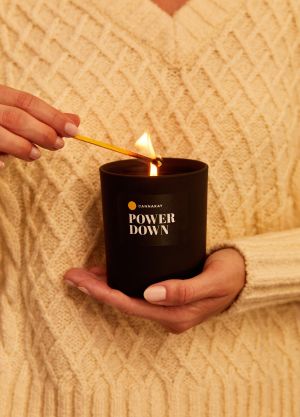 Lighting Cannaray Power Down CBD Candle