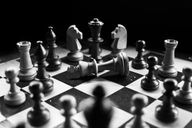 Finserv hybrid cloud strategy – it starts with Linux