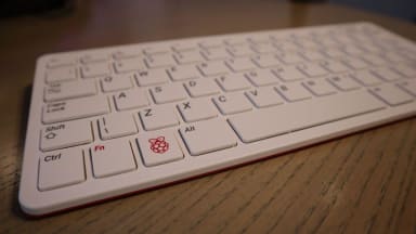 Raspberry Pi 400 with Ubuntu support