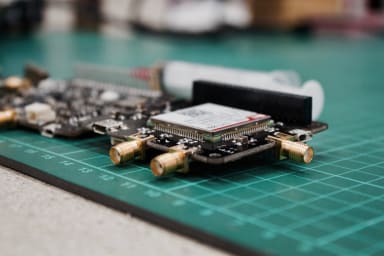Edge AI in a 5G world – part 3: Why ‘smart cell towers’ matter to AI