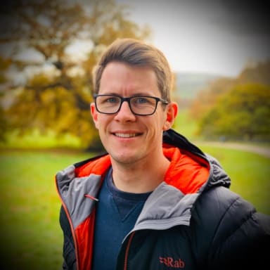 From product management to engineering leadership: Jon’s career progression at Canonical