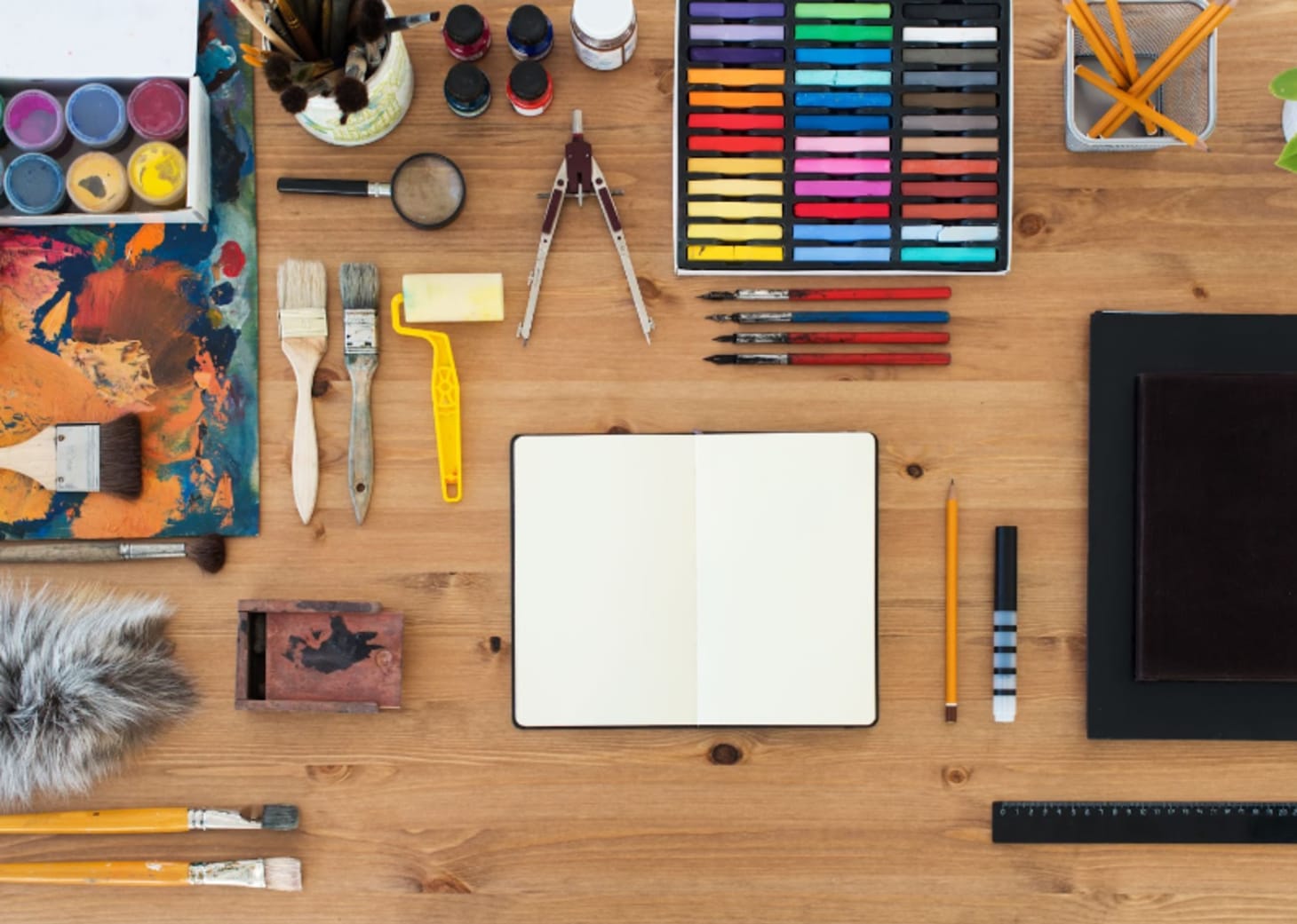 Top Art Supplies for Mixed Media: A Comprehensive Guide