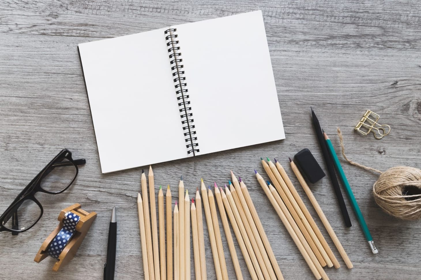 Essential Art Tools every artist should have