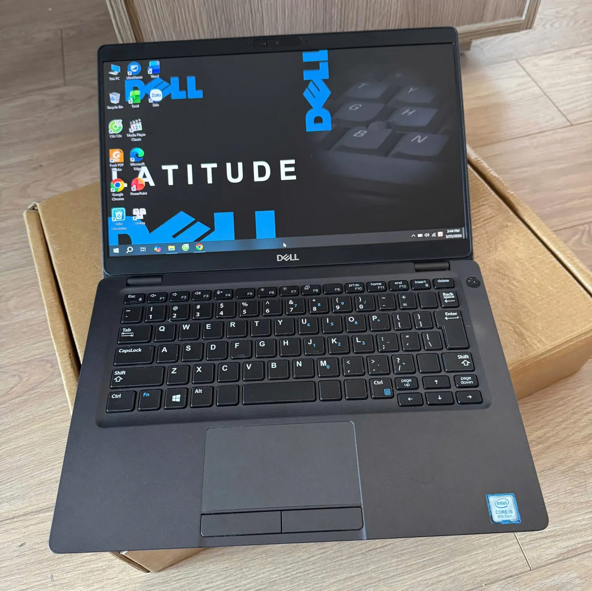 Dell Latitude 5300