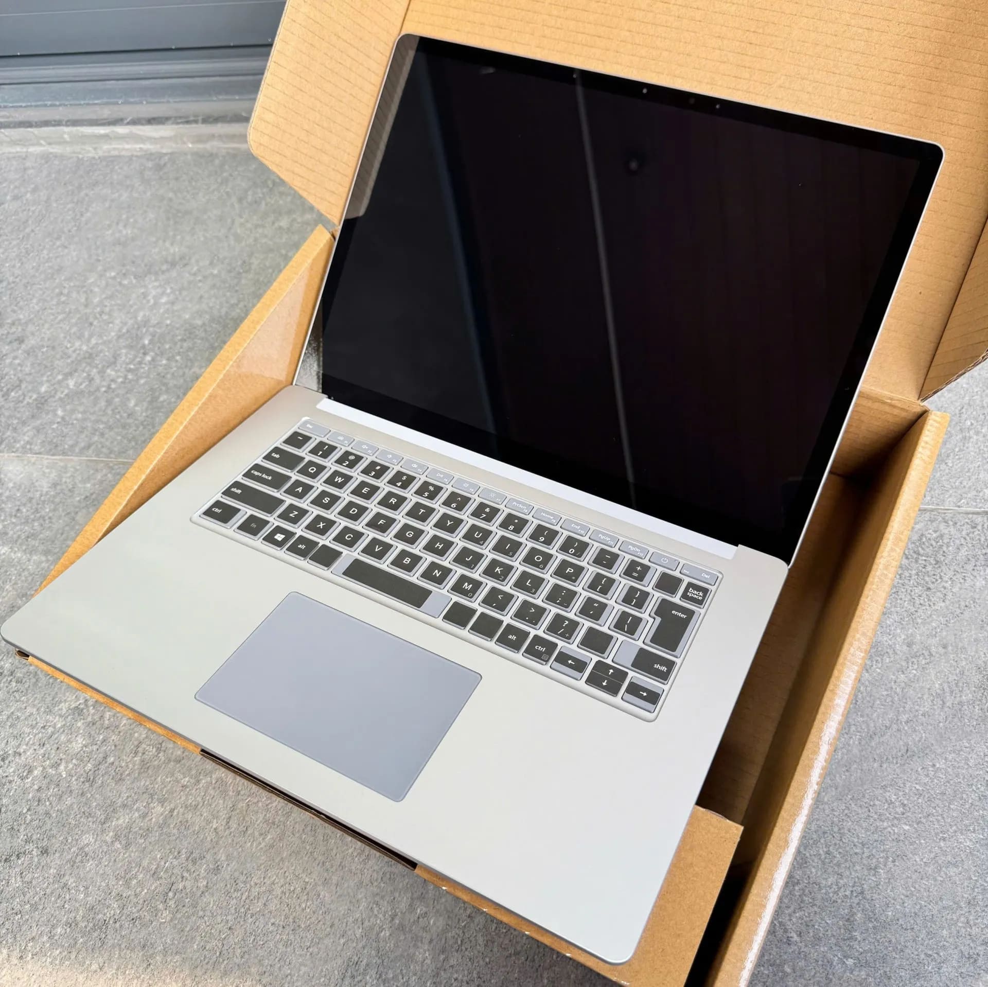 Surface Laptop 5