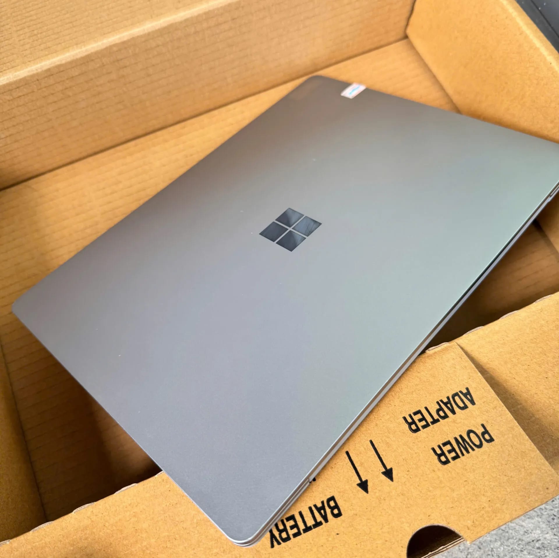 Surface LapTop Go