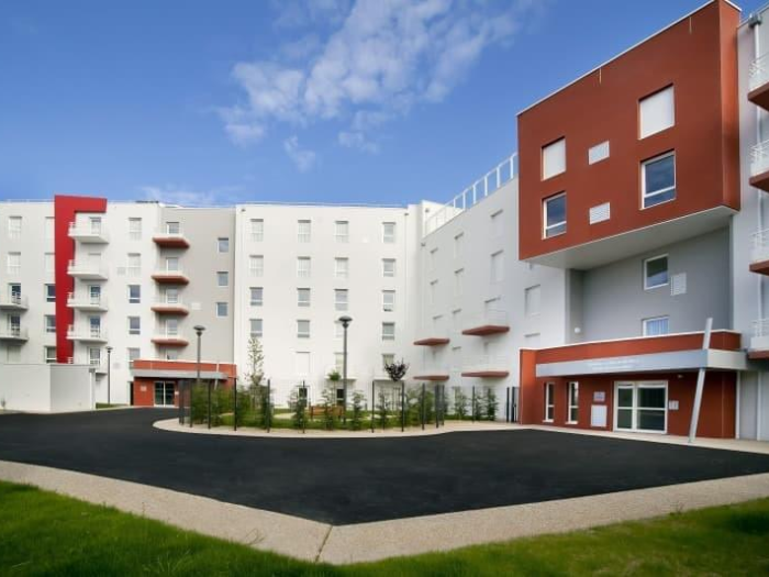 Le Clos de L'Ile Mace Seniors