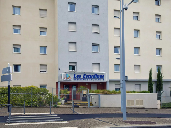 Les Estudines Sarah Bernhardt