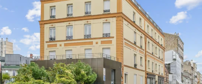 RUE PIERRE BROSSOLETTE