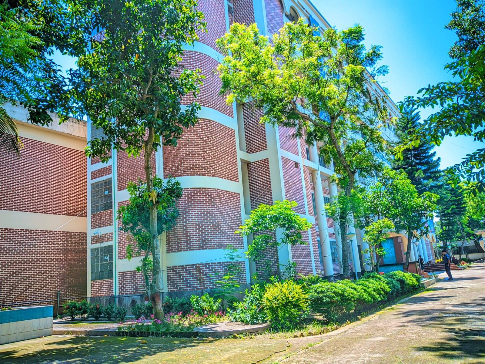 Sirajganj Polytechnic Institute