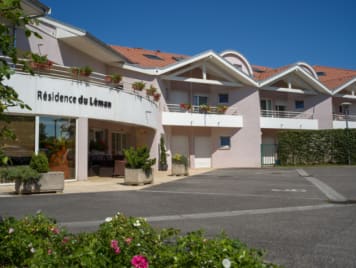 residence le leman a thonon les bains 74