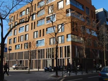 La Nouvelle Maison Isatis A Paris 15eme 75