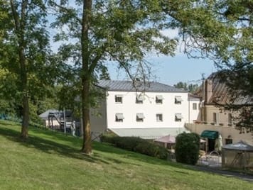 Le Manoir A Bray Et Lu 95