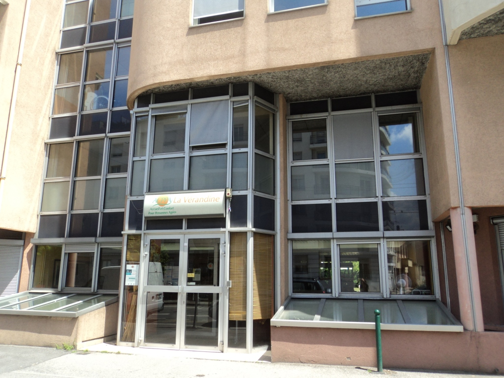 24 Rue Paul Santy 69008 Lyon EHPAD la Verandine à Lyon (69)