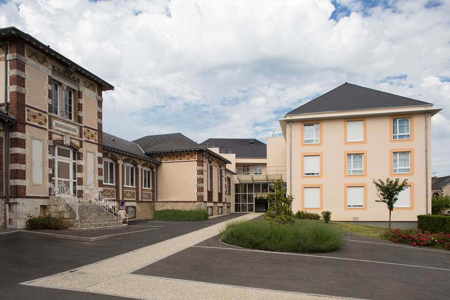 Maisons de retraite et Ehpad à Auneau (28)