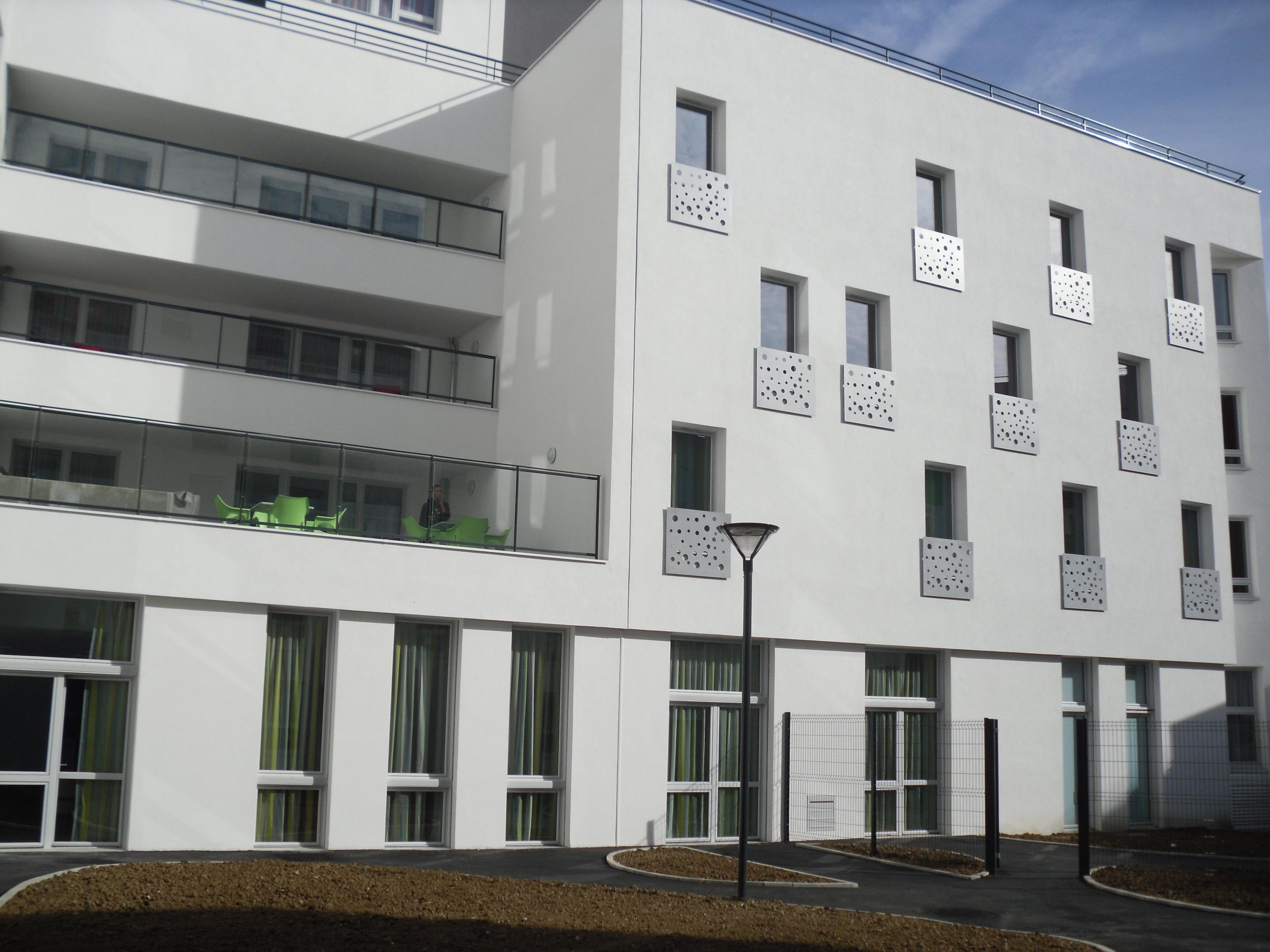 51 Rue De La Commune De Paris 93300 Aubervilliers