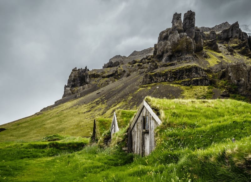Image of turf houses in Iceland