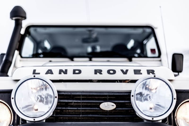 Image of the front of a Land Rover Super Defender