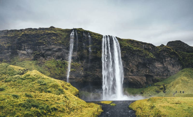 Image of Seljalandsfoss in Iceland