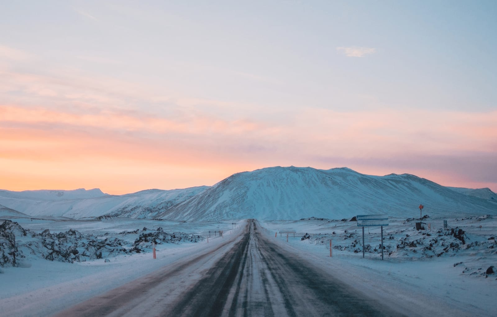 Image of a Icy Road in Iceland 4x4 Rental