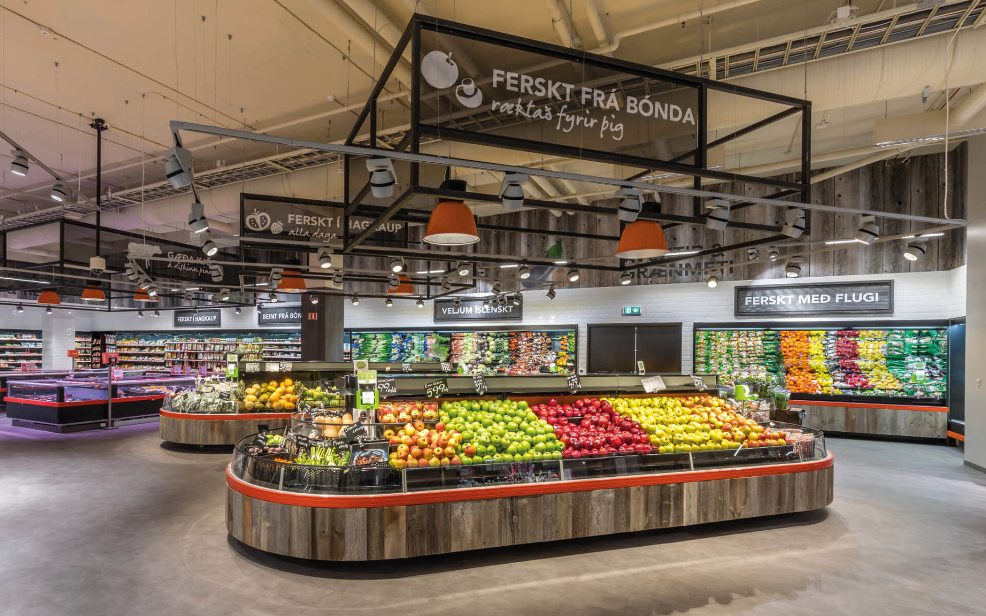 Supermarket Iceland Grocery Shopping