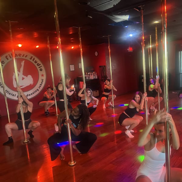 Pole Fitness Studio party