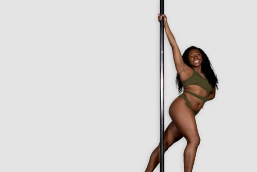 How to Prepare for a Successful Pole Dance Photoshoot