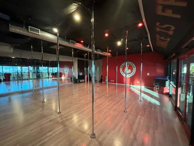 Studio 2