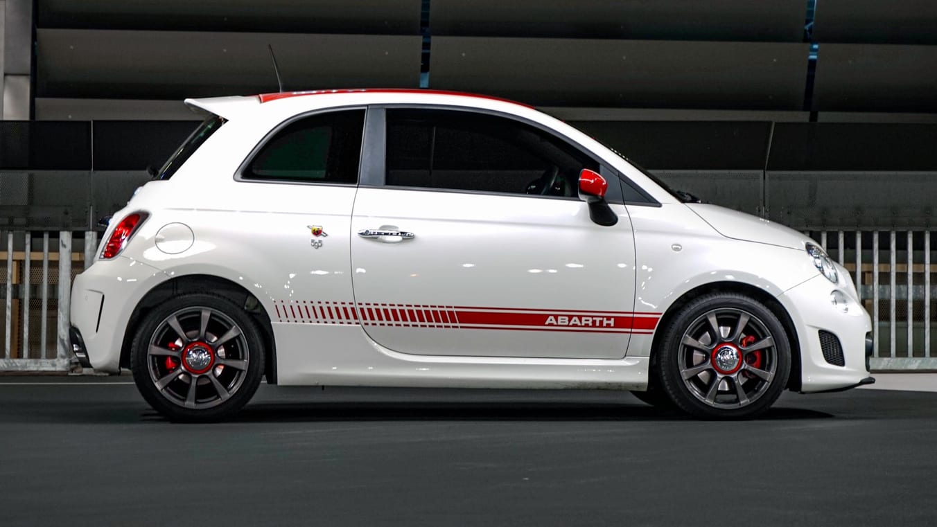 2016 Abarth 595: owner review - Drive