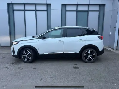 Peugeot 3008 1.5hdi GT-line Pano/1er Main/ Carnet D’entretien 5
