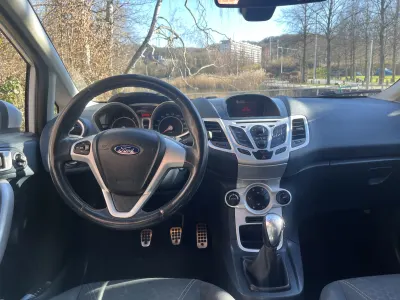 Ford Fiesta 1.6 tdci 7