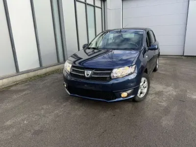 Dacia Logan 1.2 essence airco  2