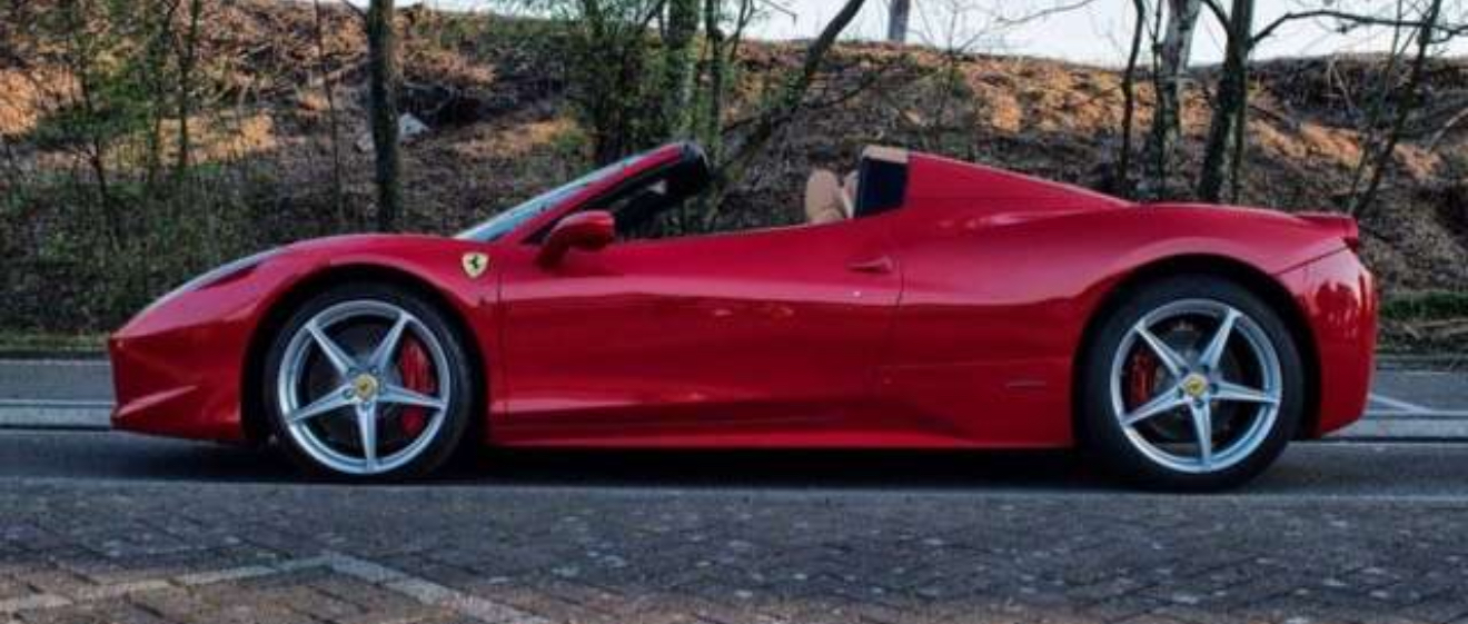Ferrari 458 spider rouge 