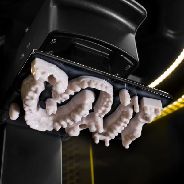 Carbon DPR 10 aligner models printing on an M2