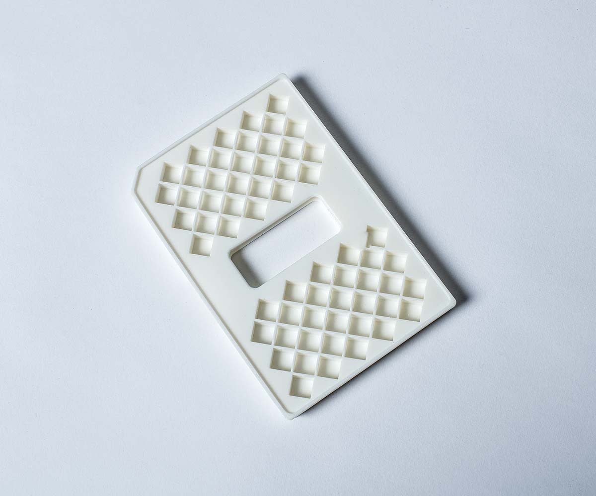 SINGLE-USE SURGICAL INSTRUMENTS