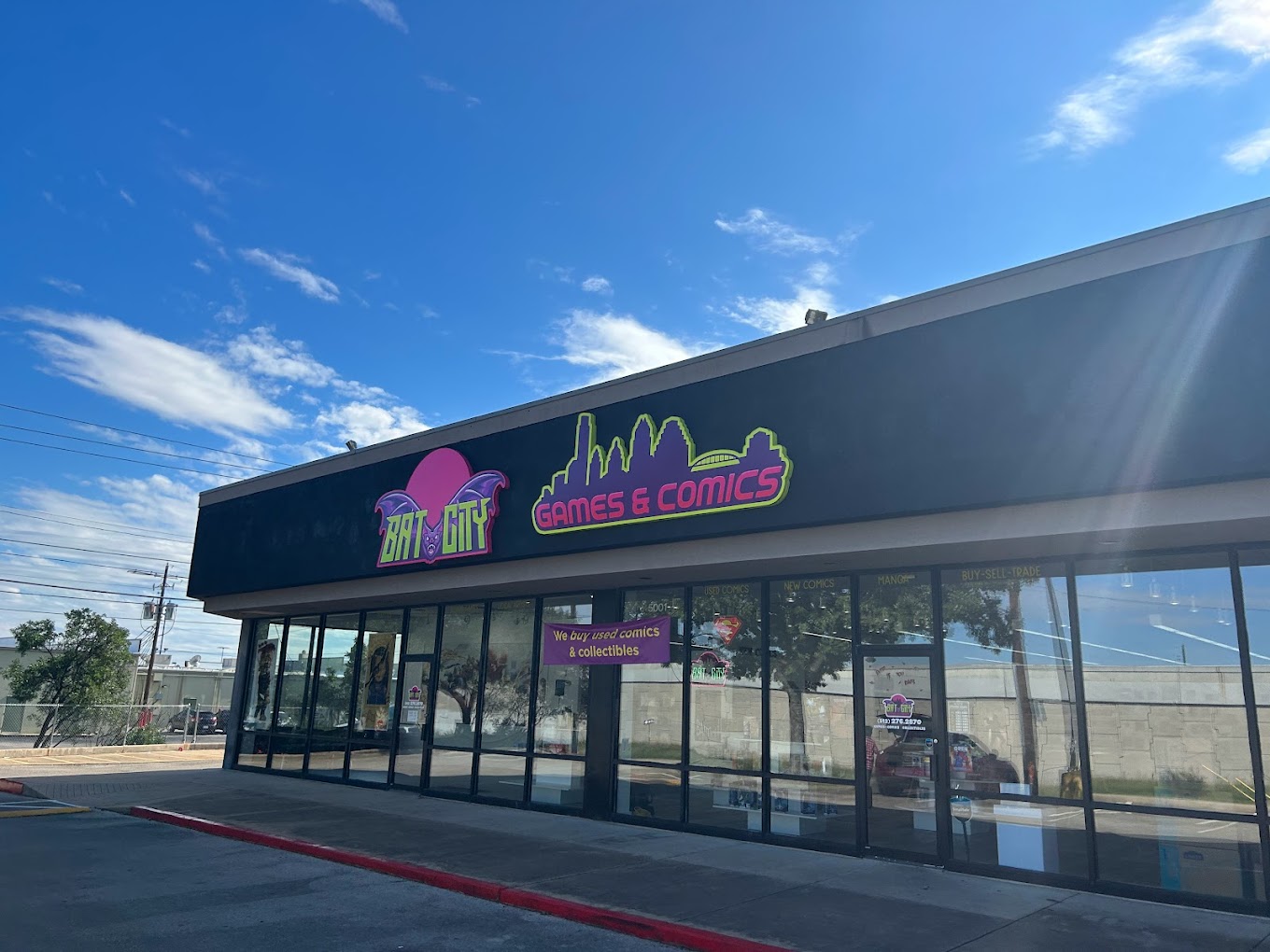 Store logo