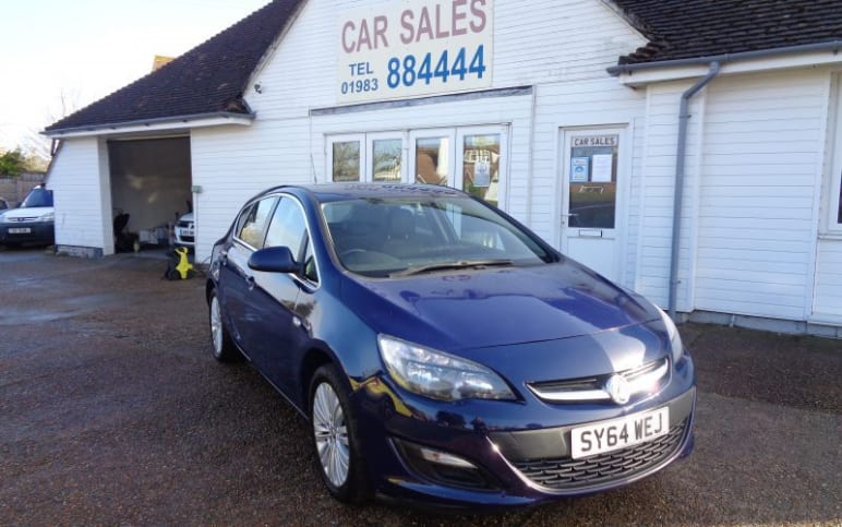VAUXHALL ASTRA