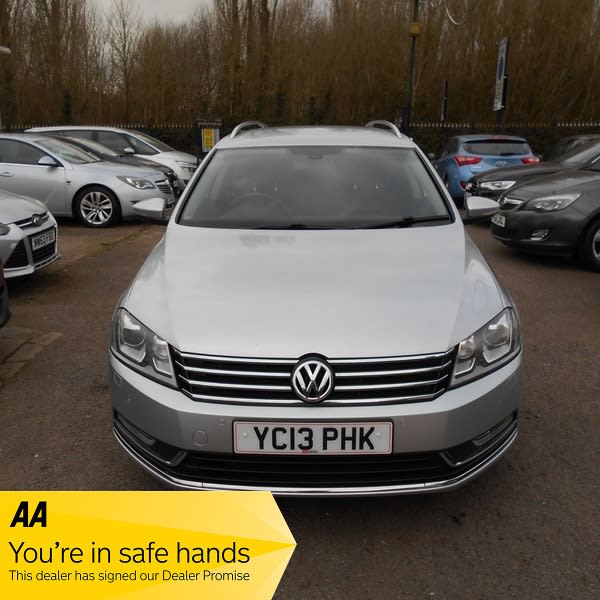 VOLKSWAGEN PASSAT