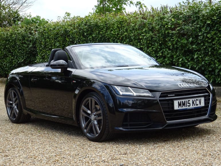 AUDI TT