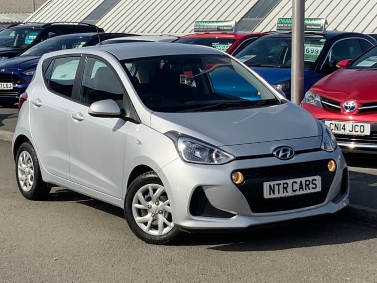 HYUNDAI I10