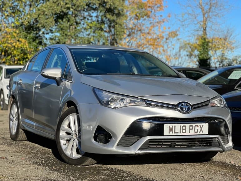 TOYOTA AVENSIS