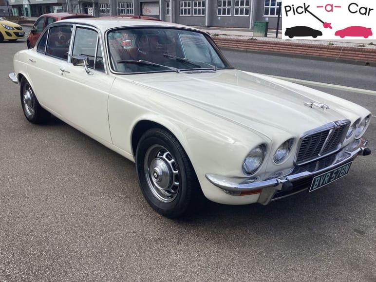 Jaguar Xj