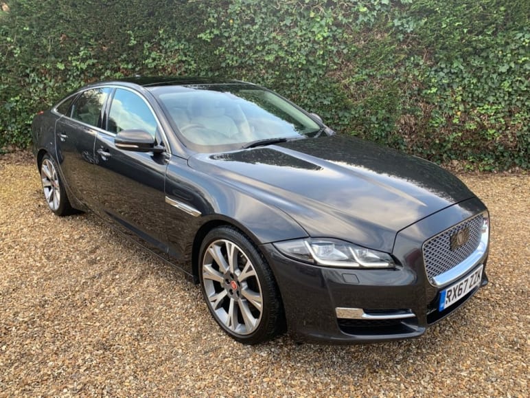 JAGUAR XJ
