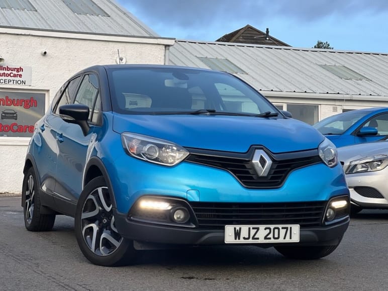 RENAULT CAPTUR