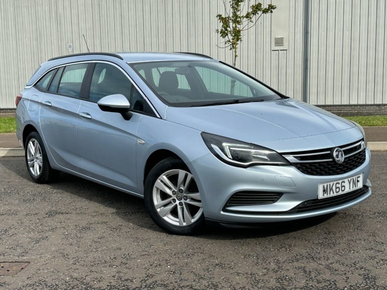 VAUXHALL ASTRA
