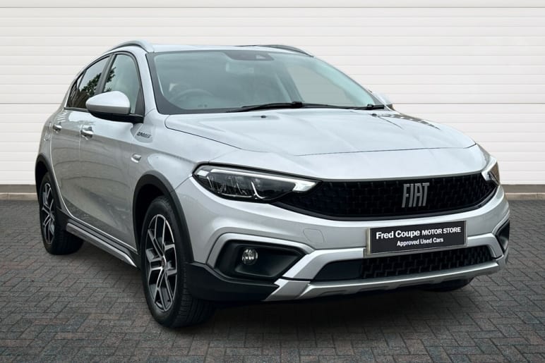 FIAT TIPO CROSS
