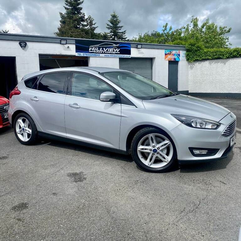 FORD FOCUS